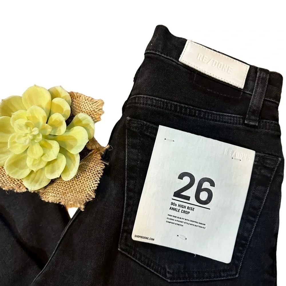 Re/Done Women's '90s High Rise Slim Fit Ankle Crop Jean In Faded Stone. Sz: 26